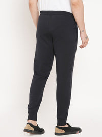Impian manis lelaki navy biru joggers pepejal