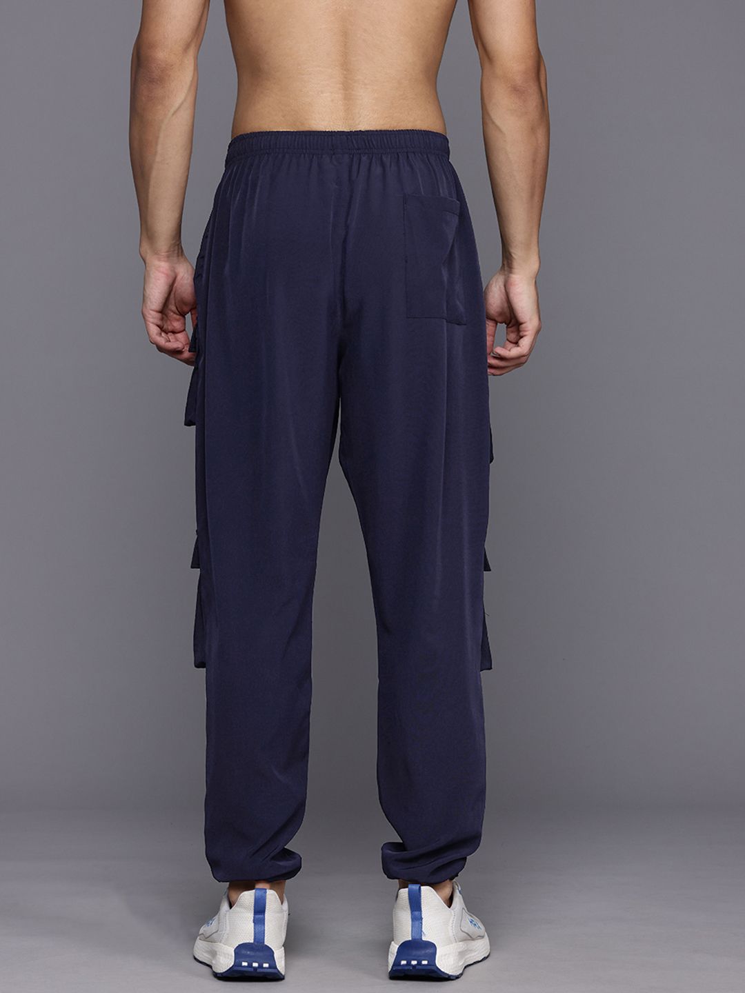 HRX by Hrithik Roshan Men Cargo-Style Lifestyle Joggers