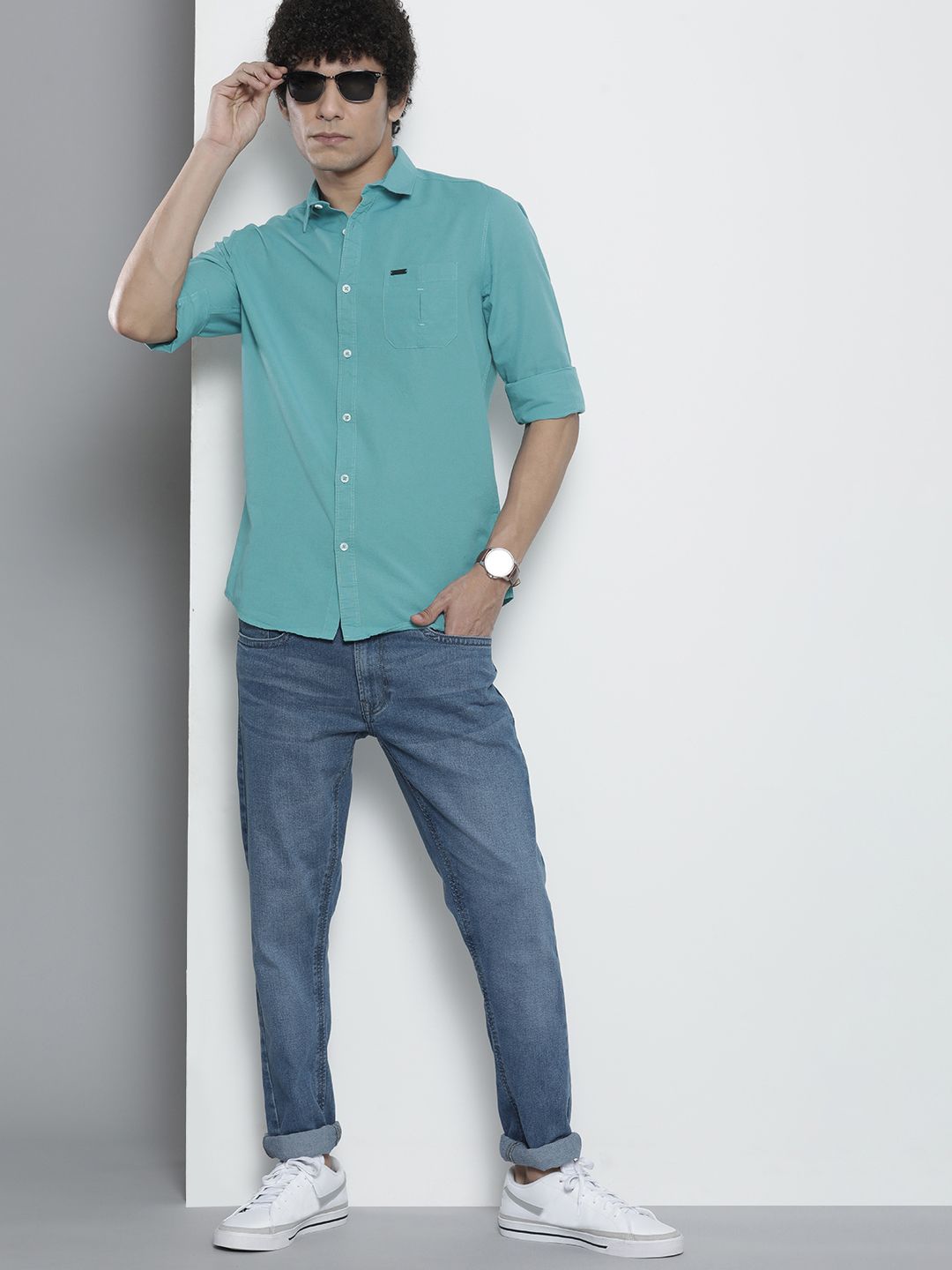 The Indian Garage Co Men Blue Solid Casual Shirt