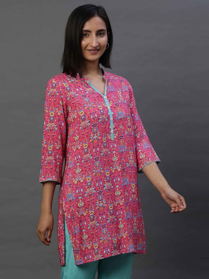 AURELIA Floral Printed Mandarin Collar Straight Kurti