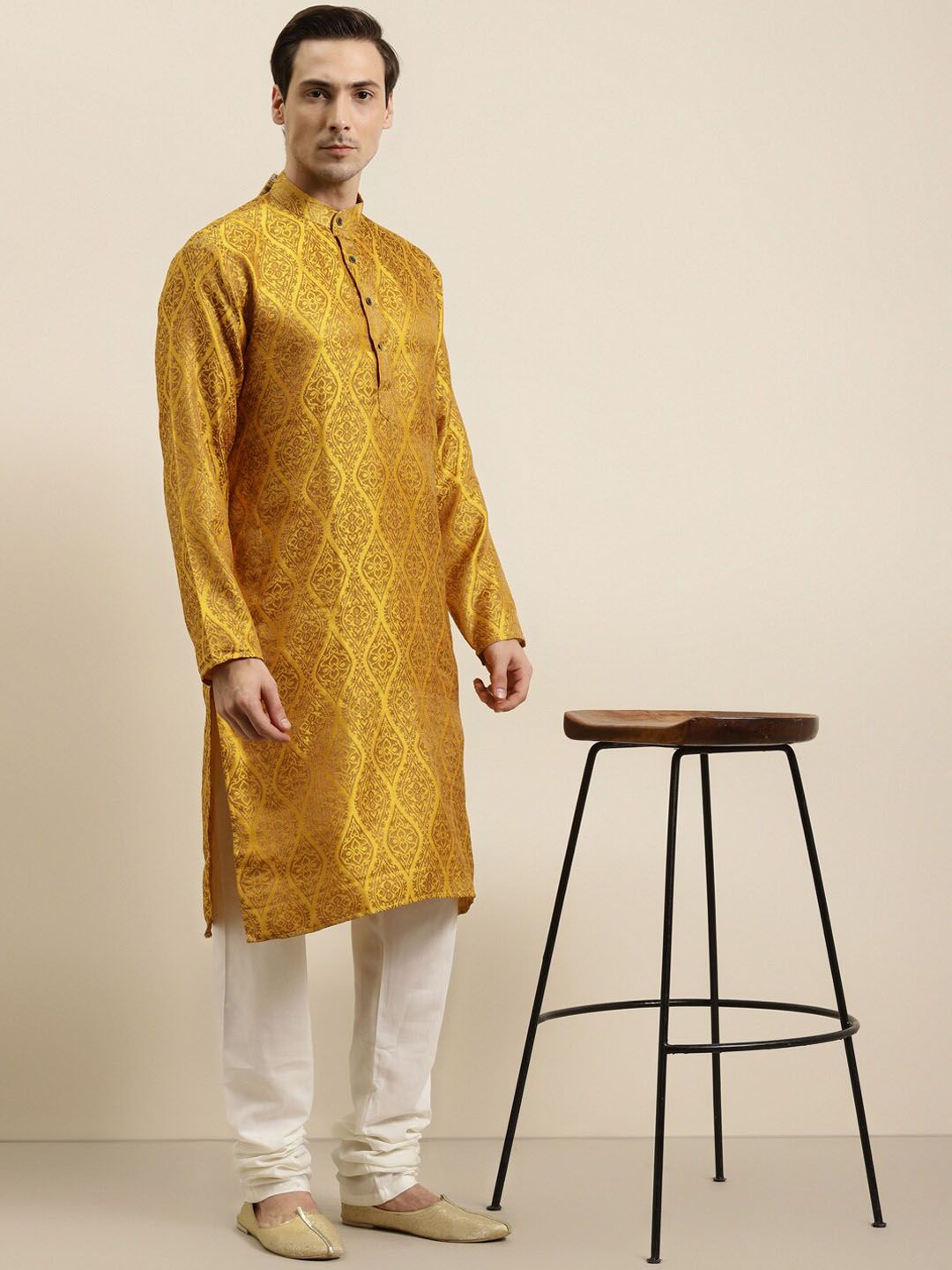 SOJANYA Ethnic Motifs Woven Design Regular Kurta With Churidar