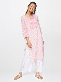 Global Desi Women Cream-Coloured & Pink Floral Printed V-Neck Straight Kurta