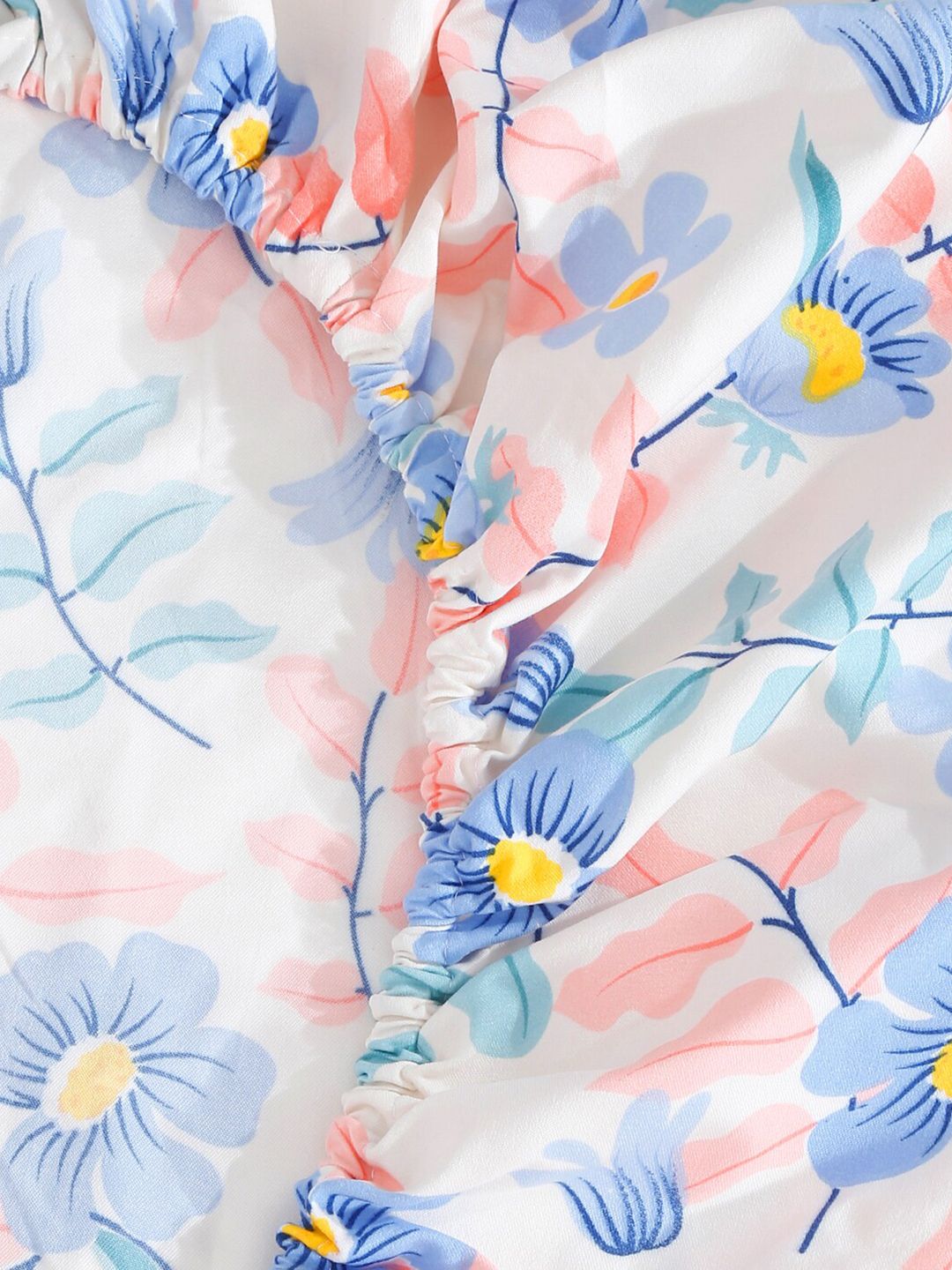 KLOTTHE Multicoloured Floral 300 TC King Size Fitted Bedsheet with 2 Pillow Covers