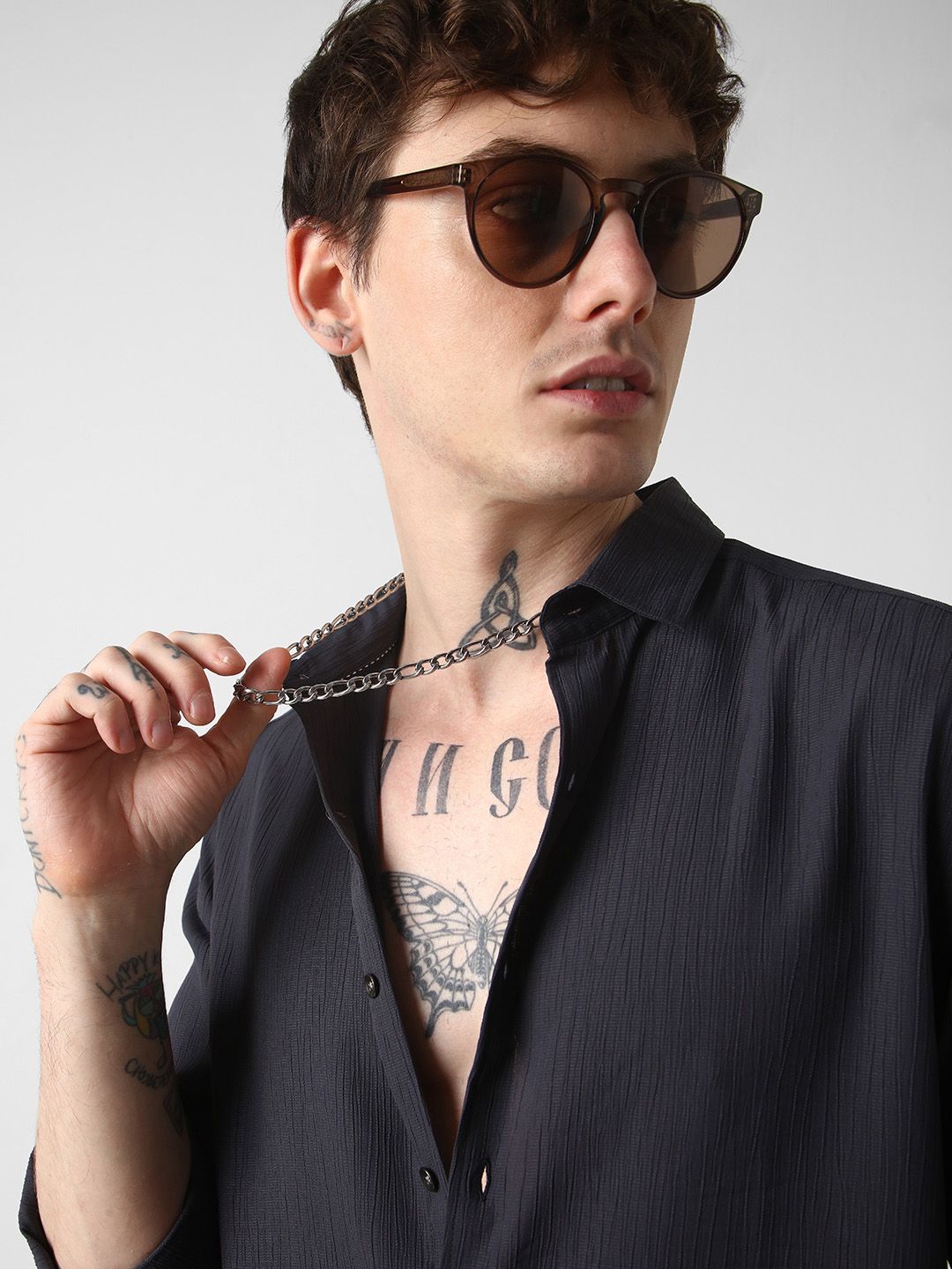 VASTRADO Men Classic Slim Fit Opaque Striped Casual Shirt