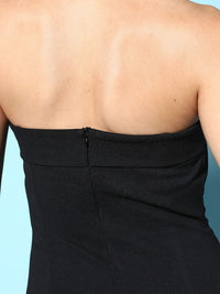 Berrylush Women Classy Black Solid Simply Mini Dress