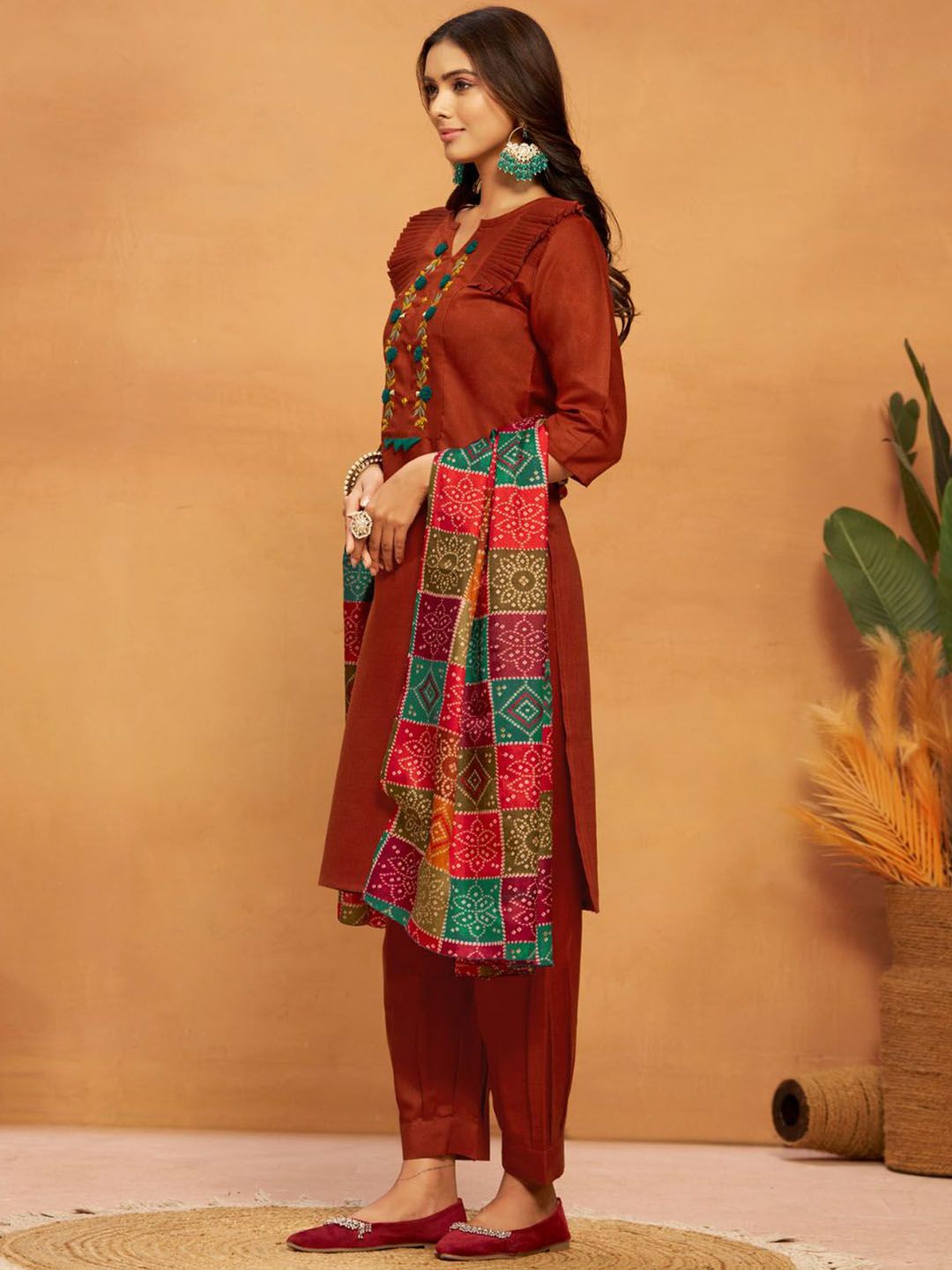 KALINI Ethnic Motifs Yoke Design Regular Thread Work Straight Kurta With Salwar & Dupatta