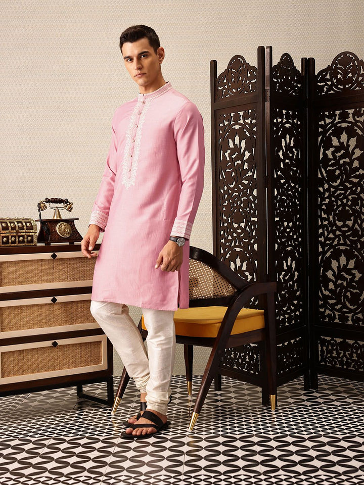 House of Pataudi Floral Yoke Design Sequinned Floral Jashn Kurta
