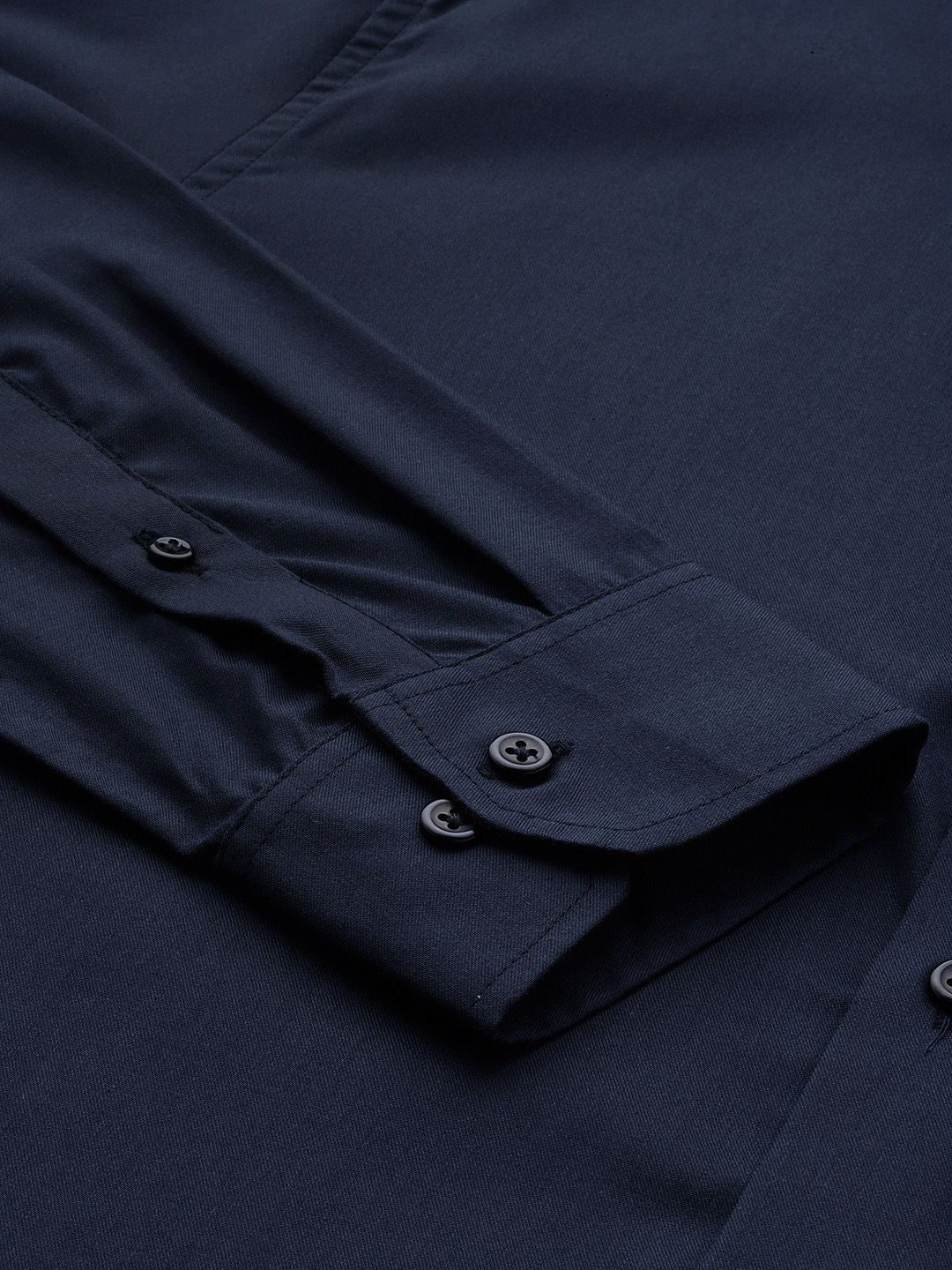 Hancock Men Solid Slim Fit Formal Shirt
