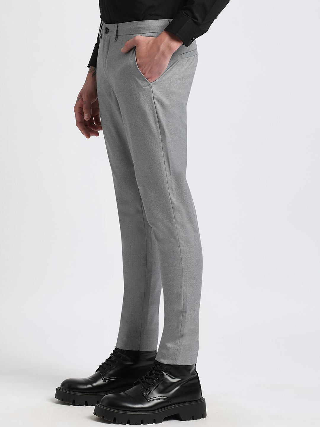 THE BEAR HOUSE Men Solid Tapered Fit Mid-Rise Formal Trousers