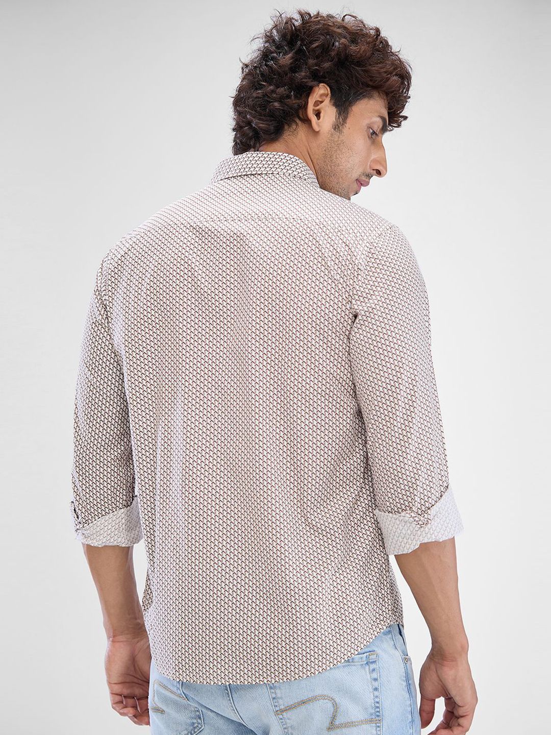 SPYKAR Men Slim Fit Geometric Printed Casual Shirt