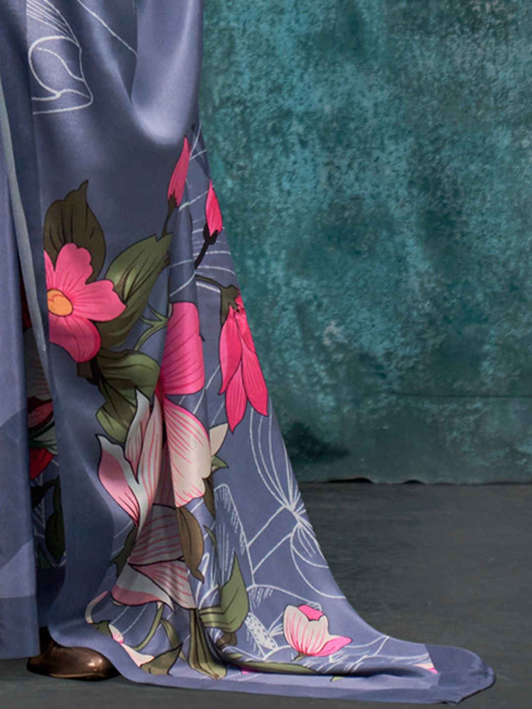Saree mall Floral Poly Crepe Bagru Sarees