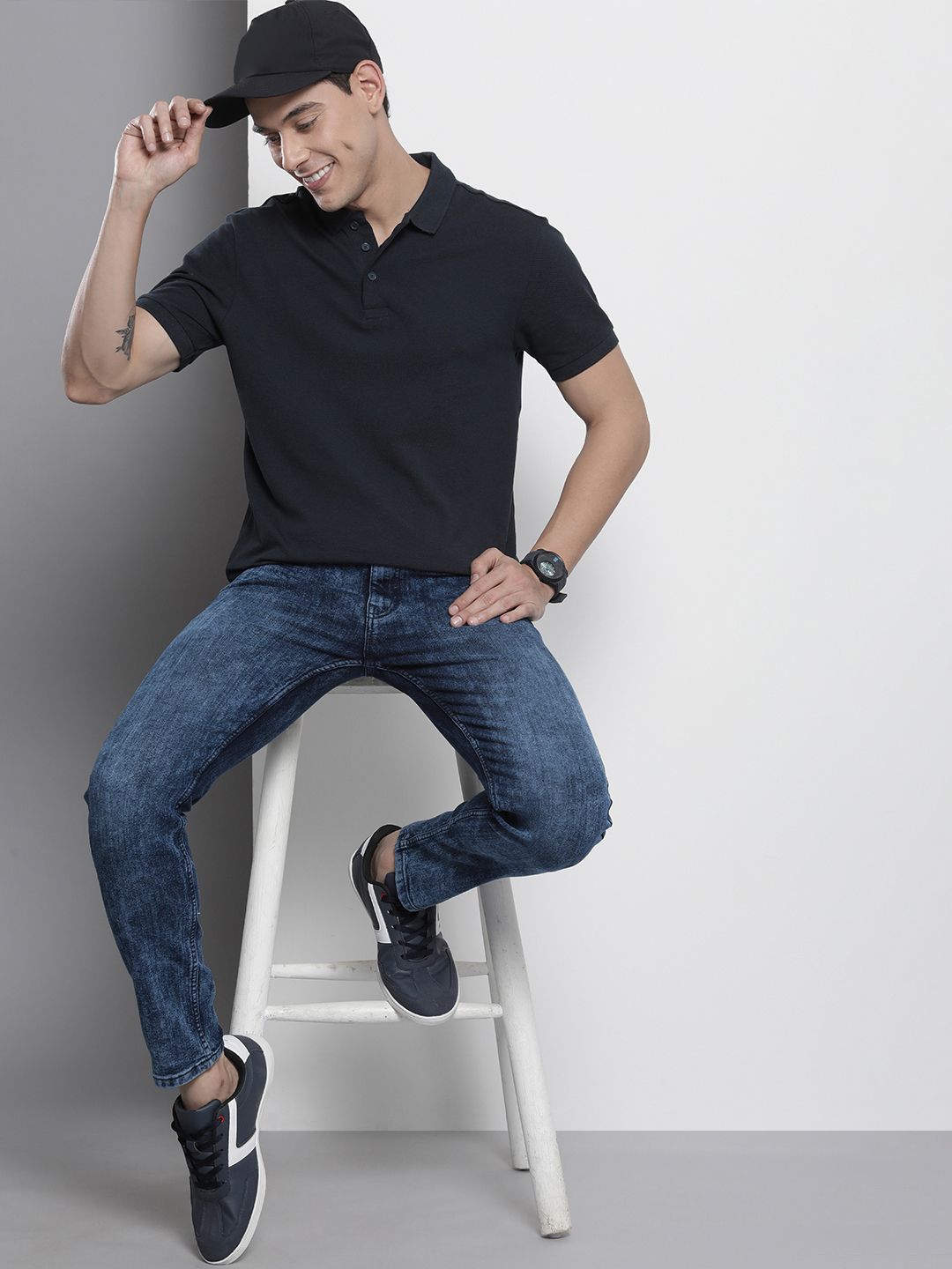 The Indian Garage Co Men Navy Blue Skinny Fit Heavy Fade Stretchable Jeans