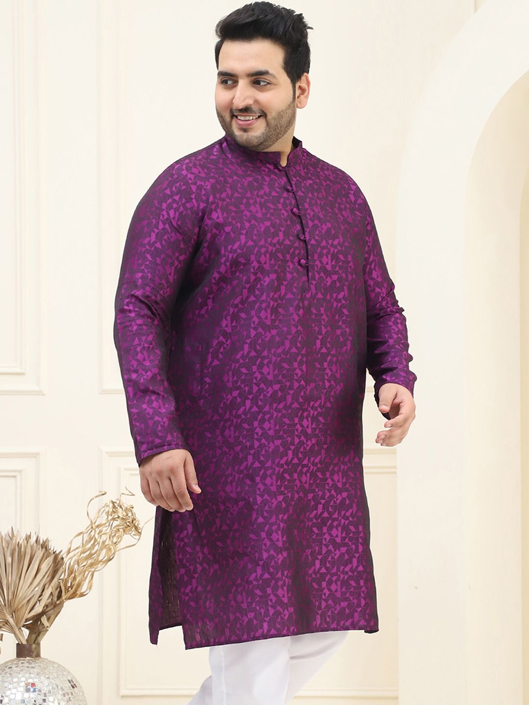 SOJANYA PLUS Men Violet & Black Printed Kurta