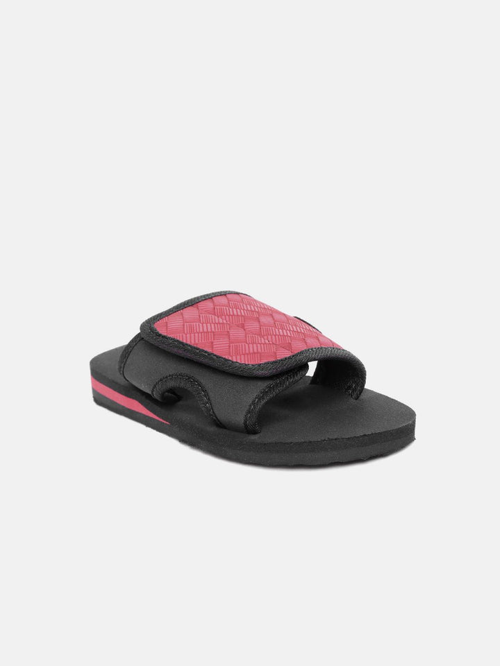 YK Girls Black & Pink Textured Sliders