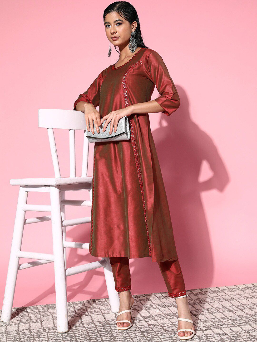 Shae by SASSAFRAS Women Rust Marron Embroidered Mirror Work Kurta with Trousers