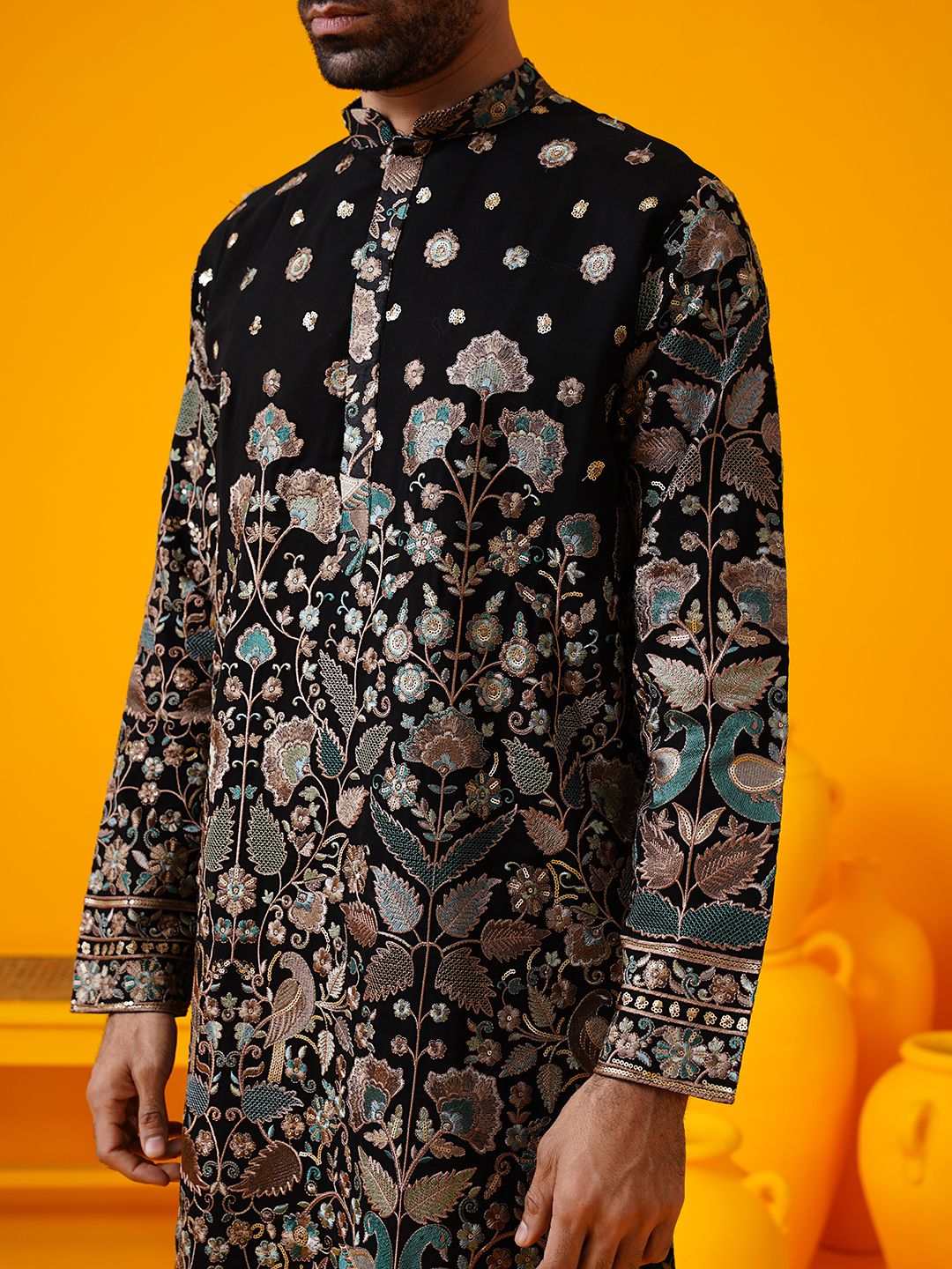 SOJANYA LUXE Floral Embroidered Sequinned Mandarin Collar Straight Georgette Kurta