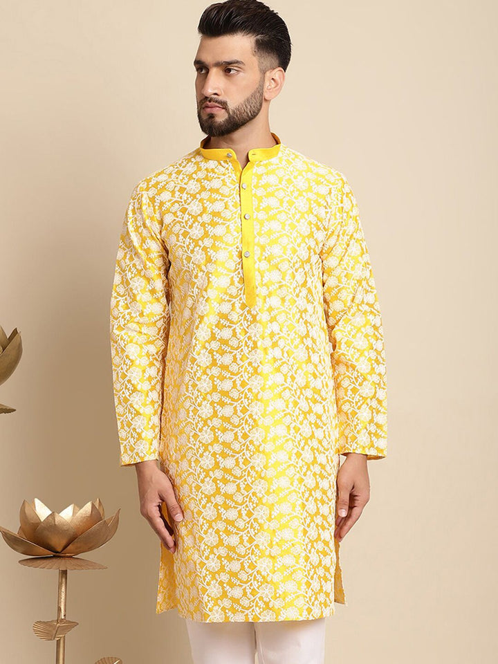 Anouk Floral Embroidered Regular Silk Cotton Straight Kurta