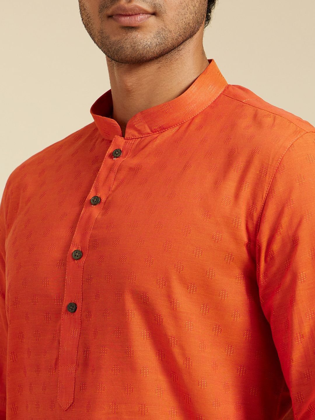 Diwas oleh Manyavar Mandarin Collar Cotton Straight Kurta