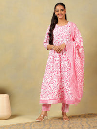 Mamicha Women Floral Printed Regular Pure Cotton Kurta with Trousers & With Dupatta