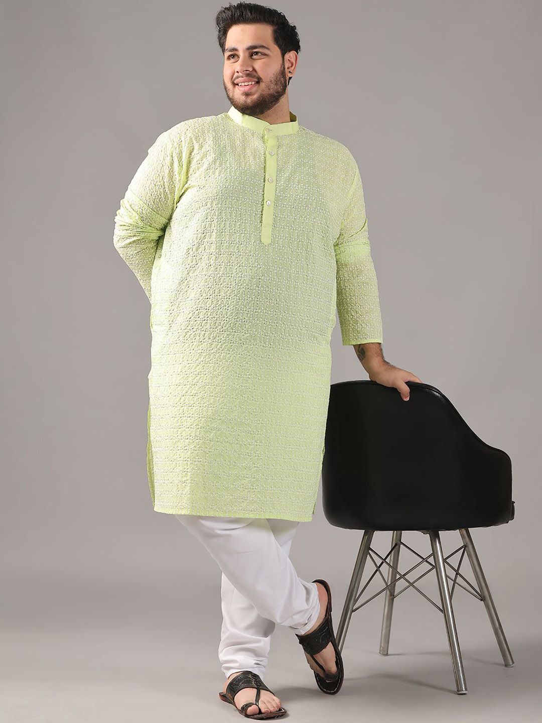 SOJANYA PLUS Plus Size Men Ethnic Motifs Embroidered Pure Cotton Kurta With Pyjamas