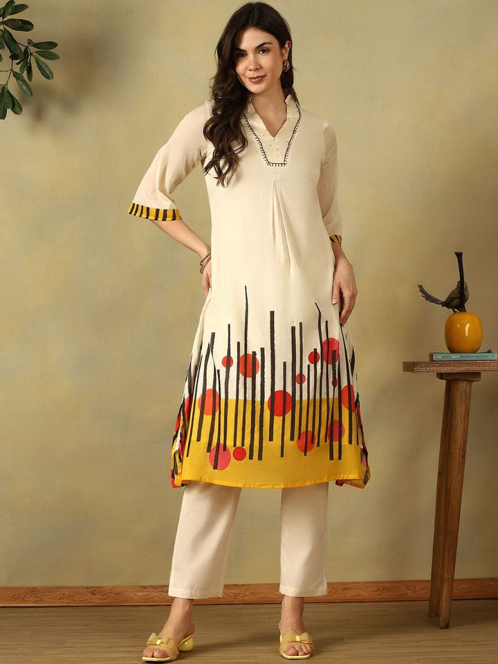 Mamicha Women Printed Regular Pure Cotton Kurta with Trousers