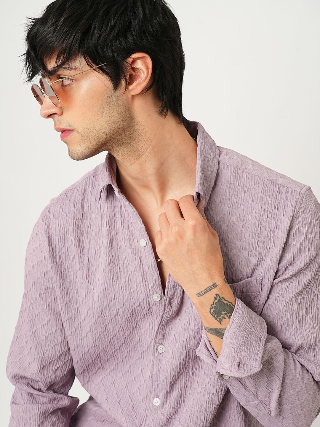 VASTRADO Men Classic Cutaway Collar Textured Slim Fit Casual Shirt