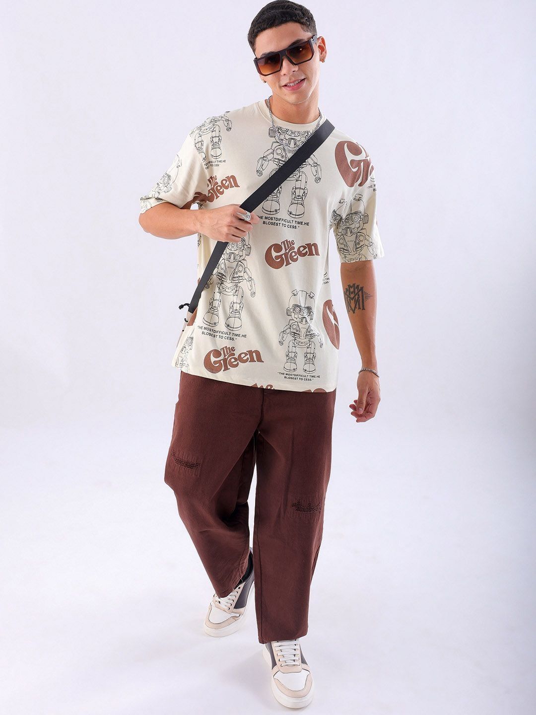 The Indian Garage Co Men Typography Printed Round Neck Cotton Oversized T-shirt