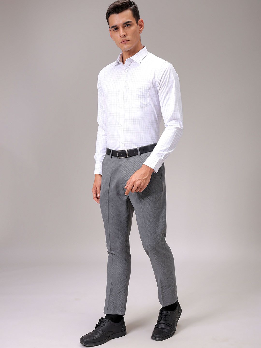The Indian Garage Co. X Luxe Men Spread Collar Checked Slim Fit Formal Shirt
