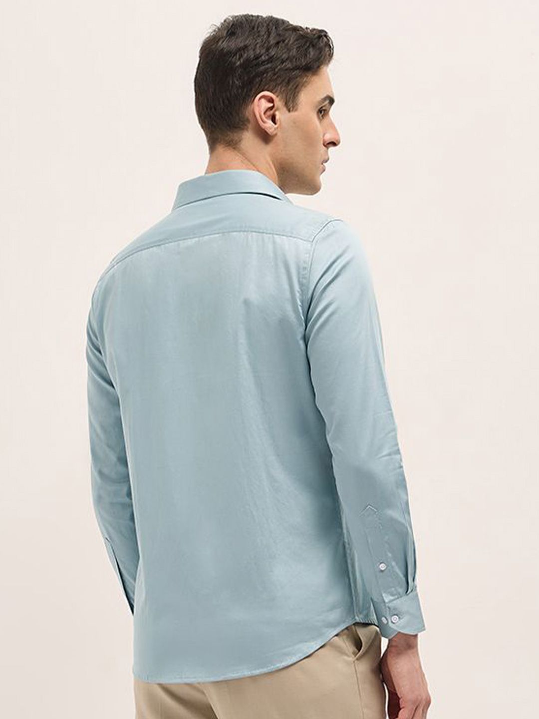 THE BEAR HOUSE Men Spread Collar Solid Cotton Tailored Fit Formal Shirt
