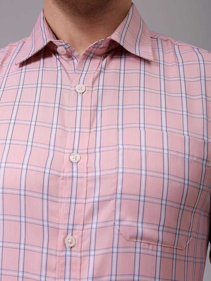 The Indian Garage Co. X Luxe Men Slim Fit Opaque Checked Formal Shirt
