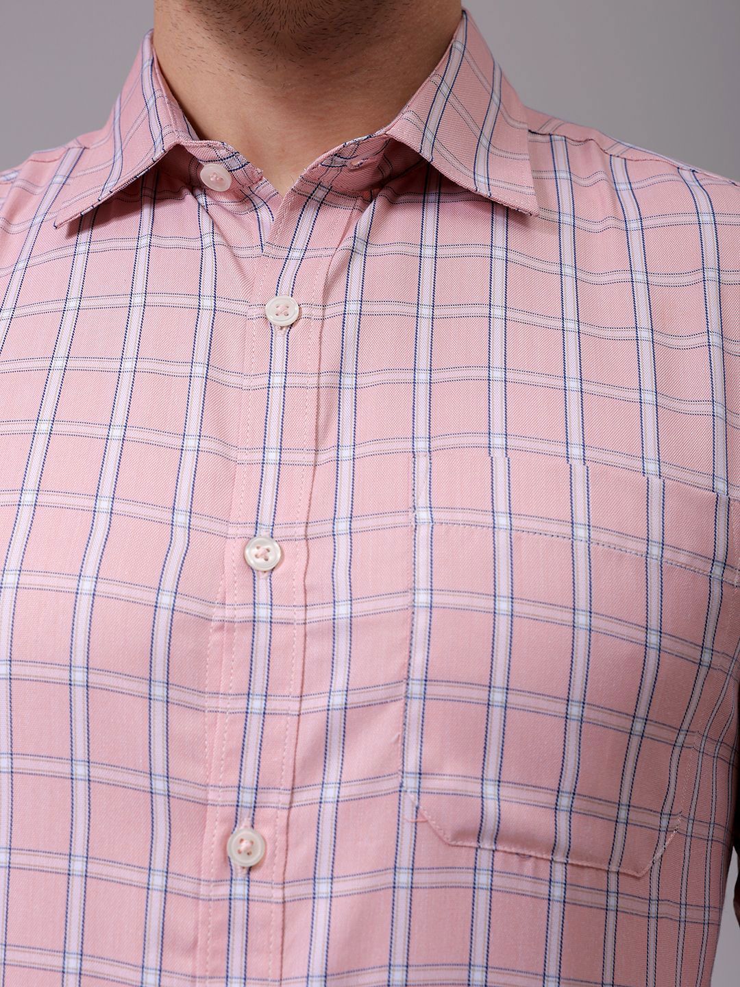 The Indian Garage Co. X Luxe Men Slim Fit Opaque Checked Formal Shirt