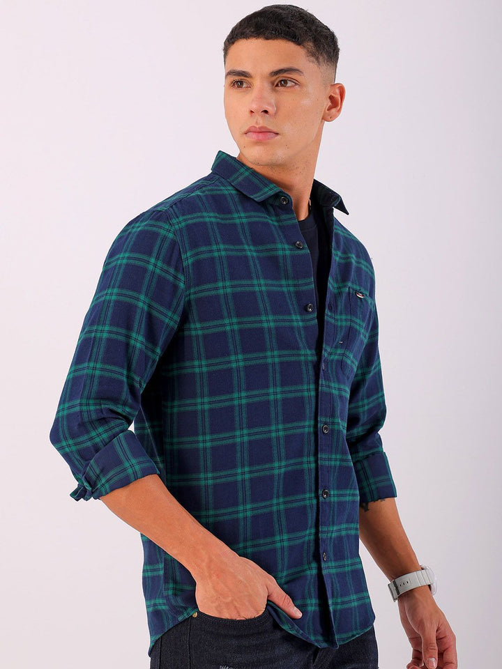 The Indian Garage Co Men Spread Collar Checked Cotton Slim Fit Casual Shirt