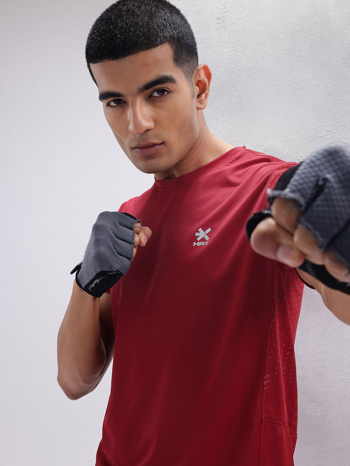 HRX by Hrithik Roshan Men Graphic Printed Rapid Dry Training T-shirt