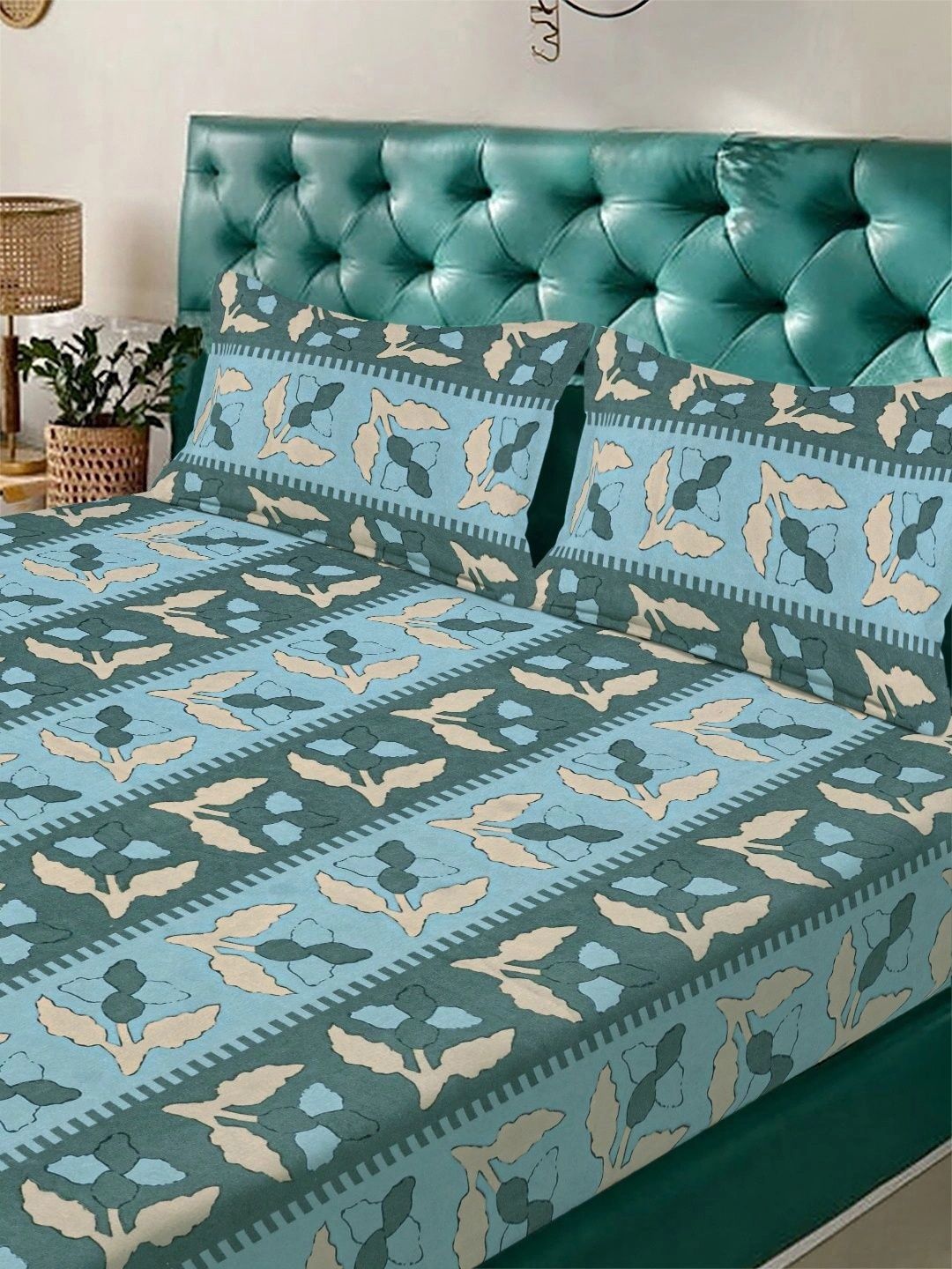 Moda Rapido X KLOTTHE Multicoloured Floral 300 TC King Bedsheet with 2 Pillow Covers