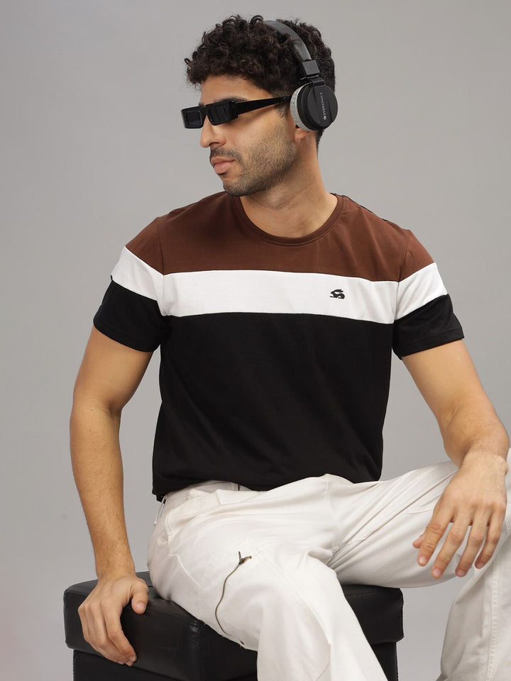 ADRO Colourblocked Regular Fit Cotton T-shirt