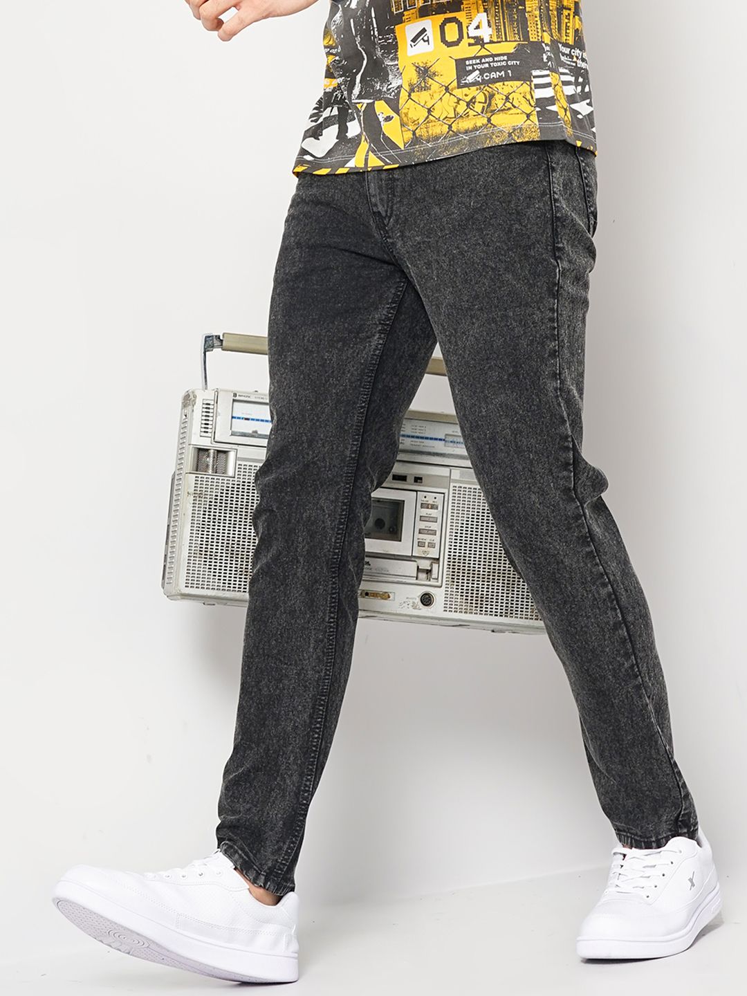 The Indian Garage Co Men Black Slim Fit Clean Look Stretchable Jeans