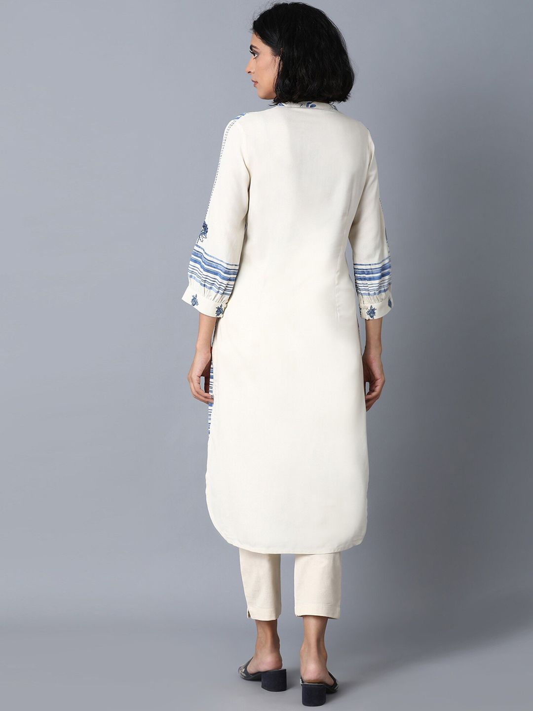 W Women Cream & Blue Printed A-Line Kurta
