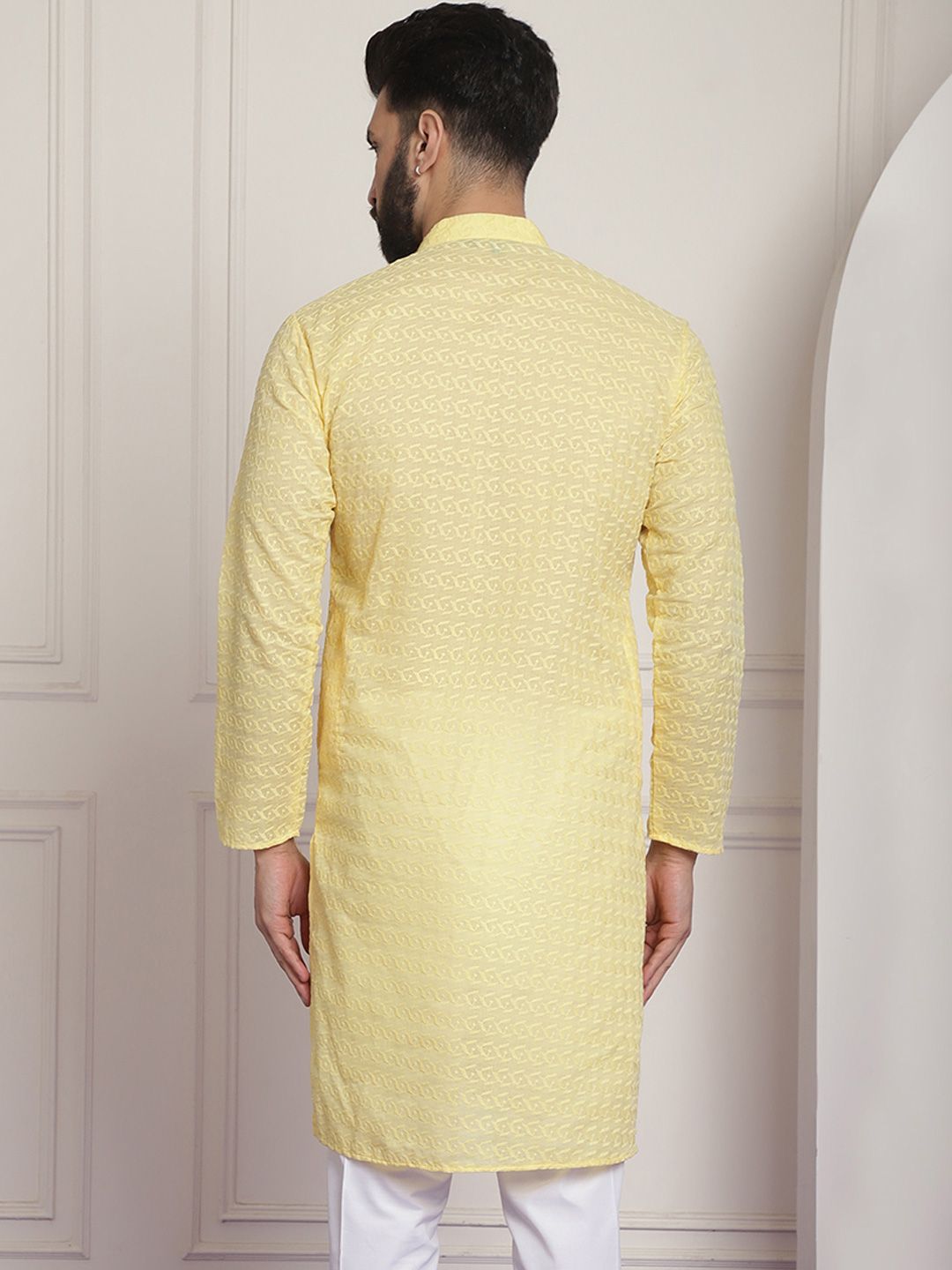 Anug by SOJANYA Men Yellow Embroidered Thread Work Mandarin Collar Kurta