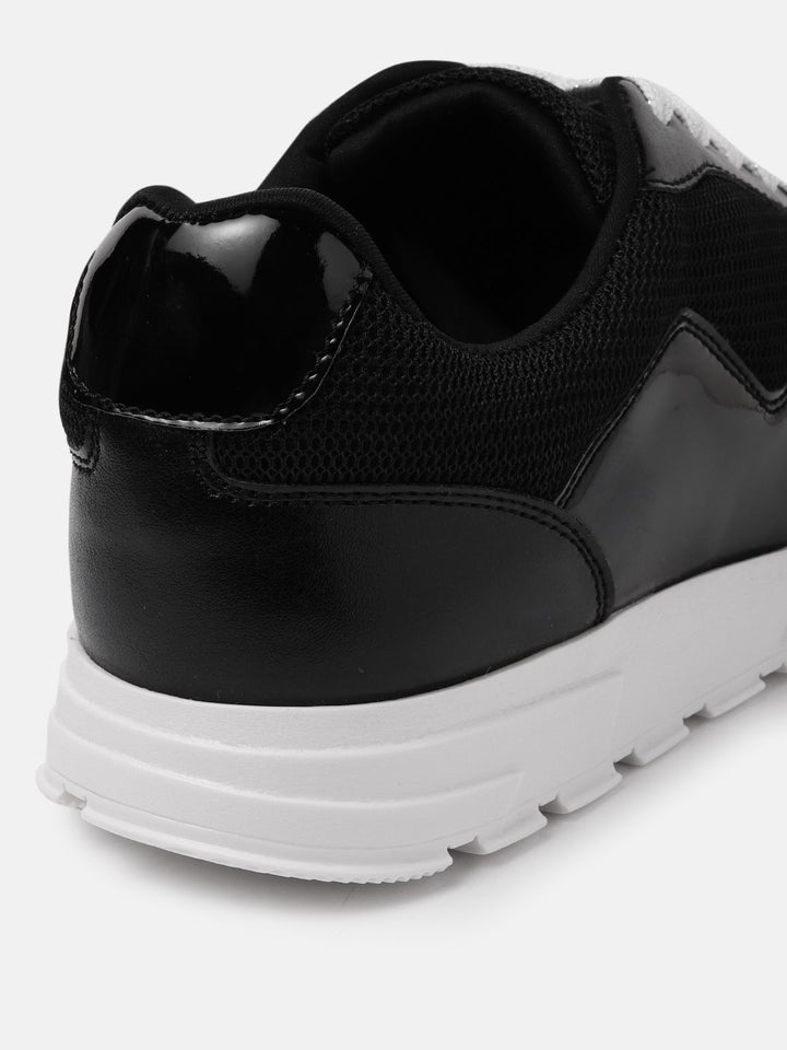 DressBerry Women Woven Design Sneakers