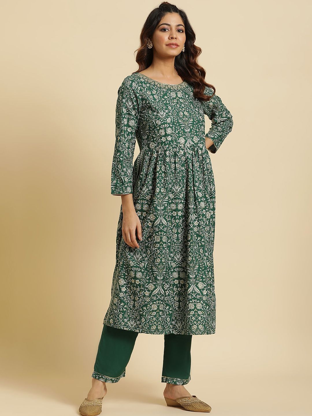 W Floral Printed Straight Kurta With Trousers & Dupatta