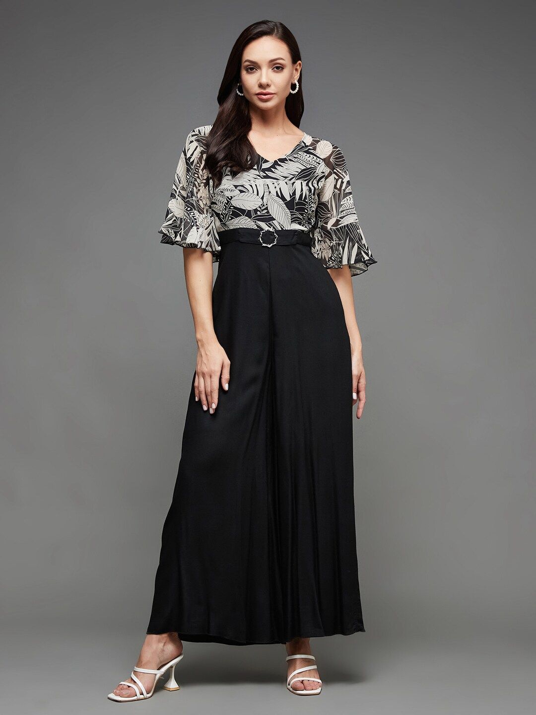 Miss Chase Black White Printed V-Neck Bell Sleeves Basic Jumpsuit