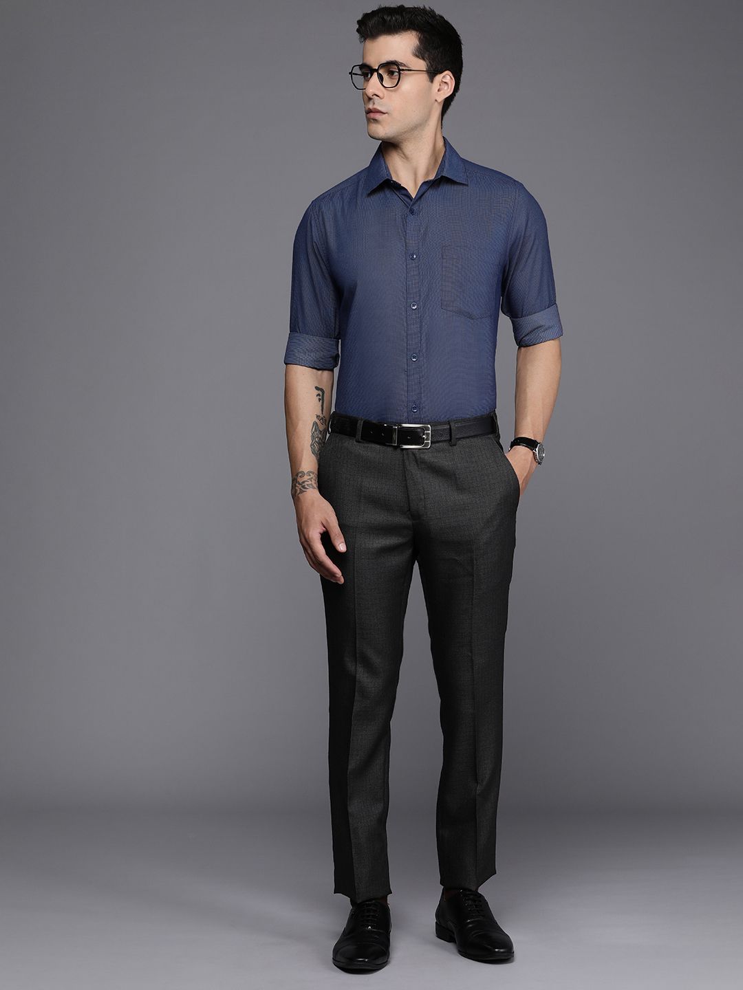 Raymond Men Checked Slim Fit Mid-Rise Formal Trousers