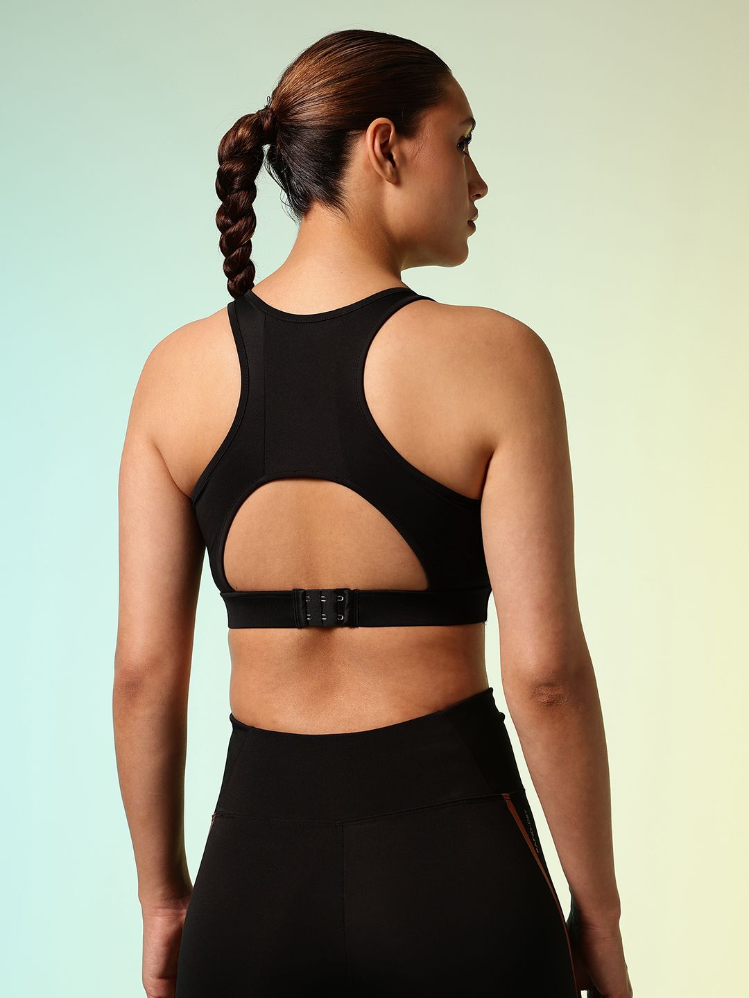 HRX by Hrithik Roshan Active Goddess Rapid-Dry Padded Training Bra HR_SS25_W_BA_KT126_03_B