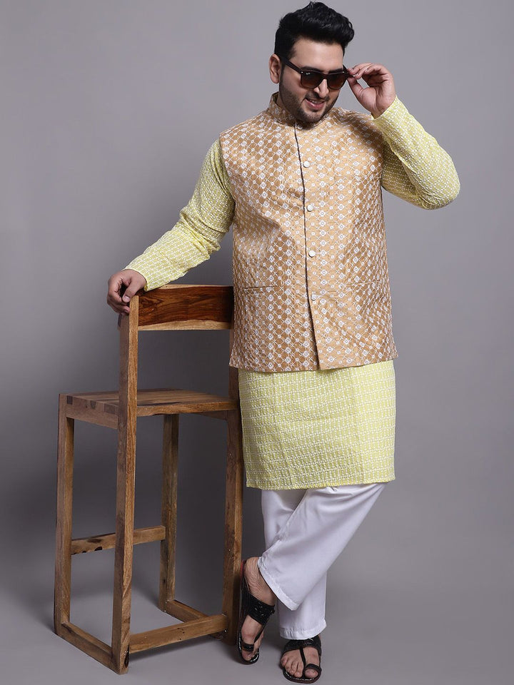 SOJANYA PLUS Ethnic Motifs Embroidered Kurta With Pyjamas & Nehru Jacket