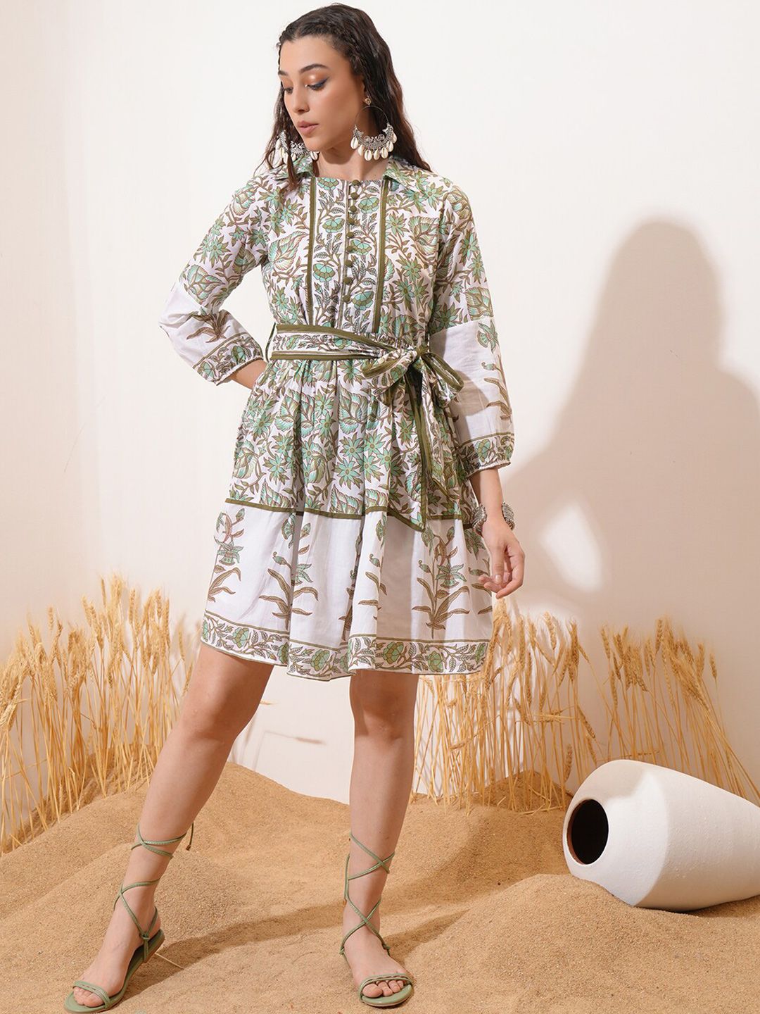 Vishudh Green Floral Printed Puff Sleeve Tie-Ups Fit & Flare Dress With Belt