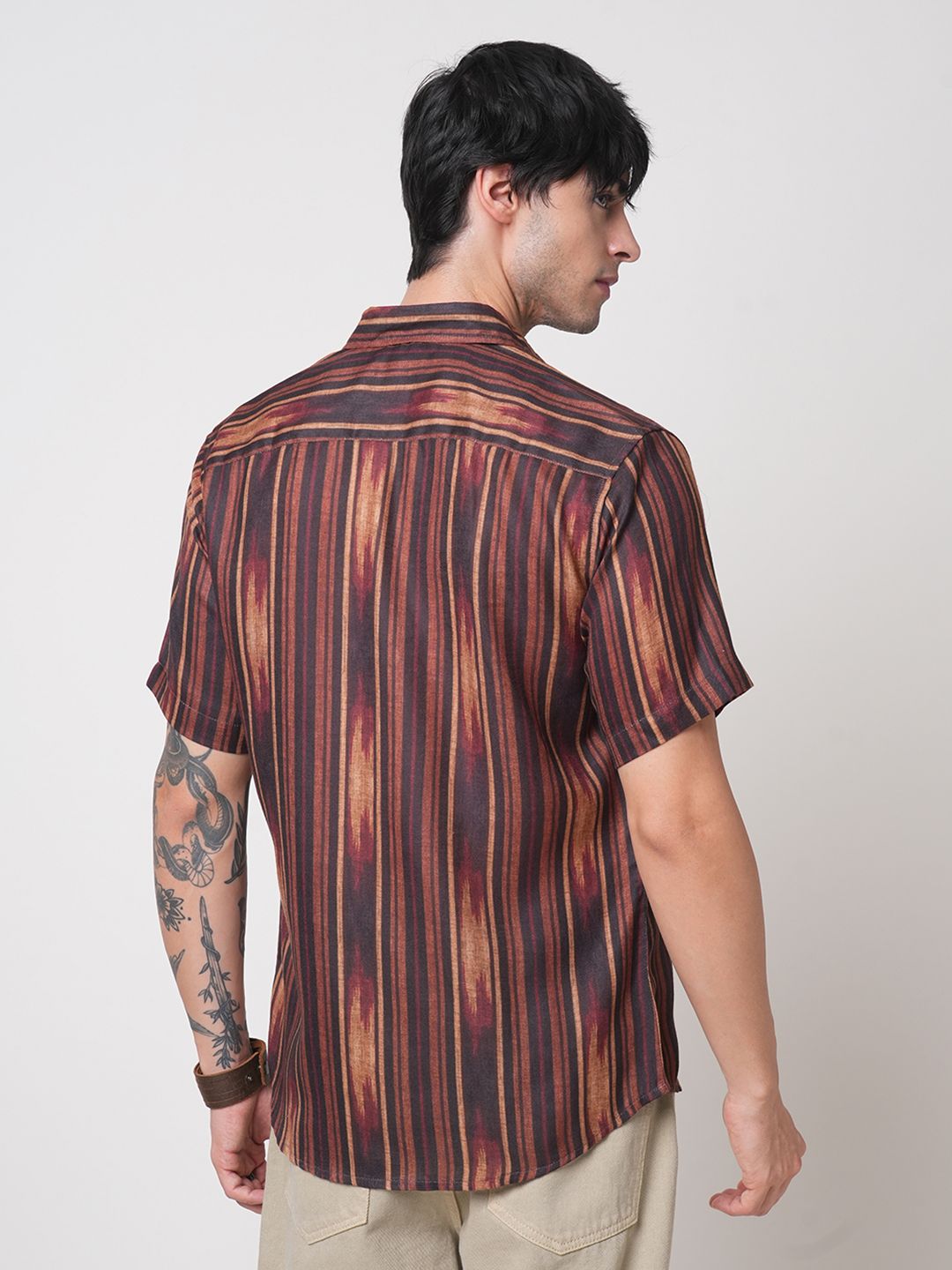 VASTRADO Men Classic Slim Fit Multi Stripes Opaque Striped Casual Shirt