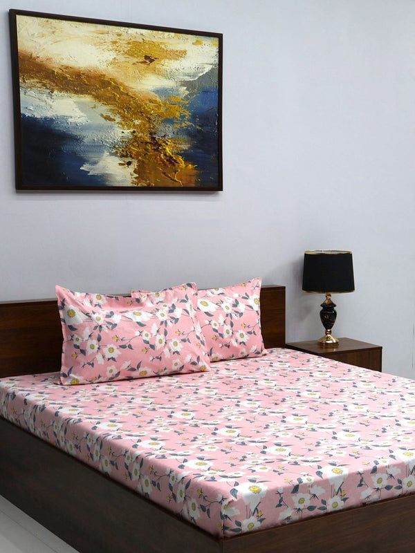 BOMBAY DYEING Pink Floral 144 TC Queen Bedsheet & 2 Pillow Covers
