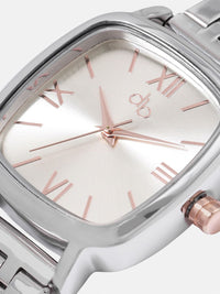 DressBerry Women Dial & Bracelet Style Straps Analogue Watch UT-A8642-SLR-DB