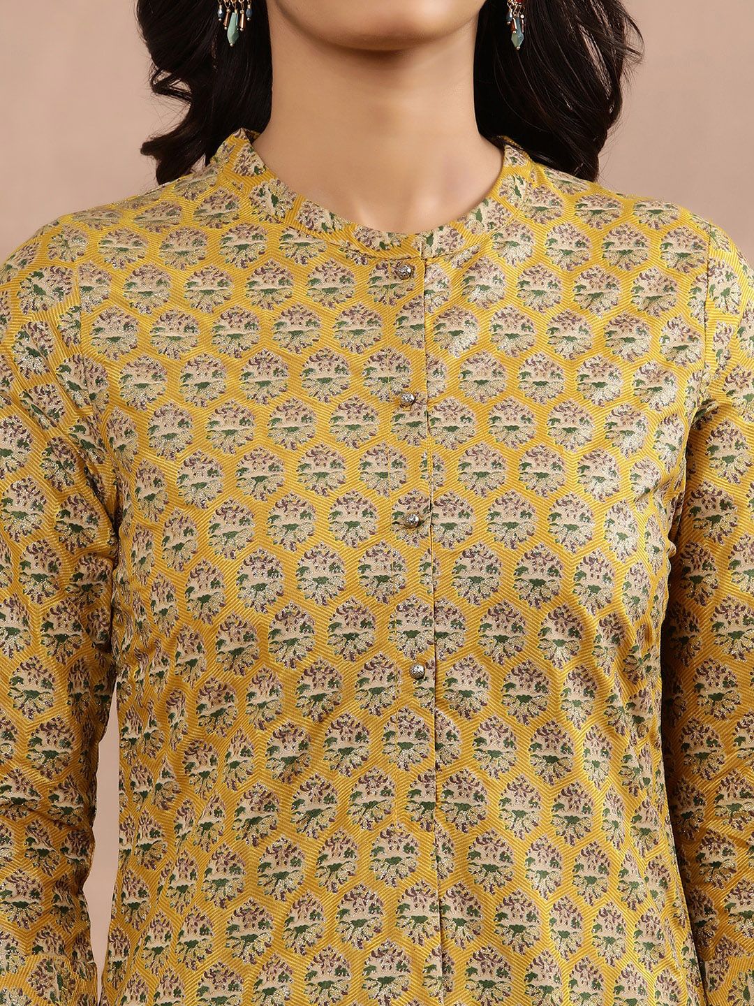 W Ethnic Motifs Printed Regular Thread Work Kurta with Trousers