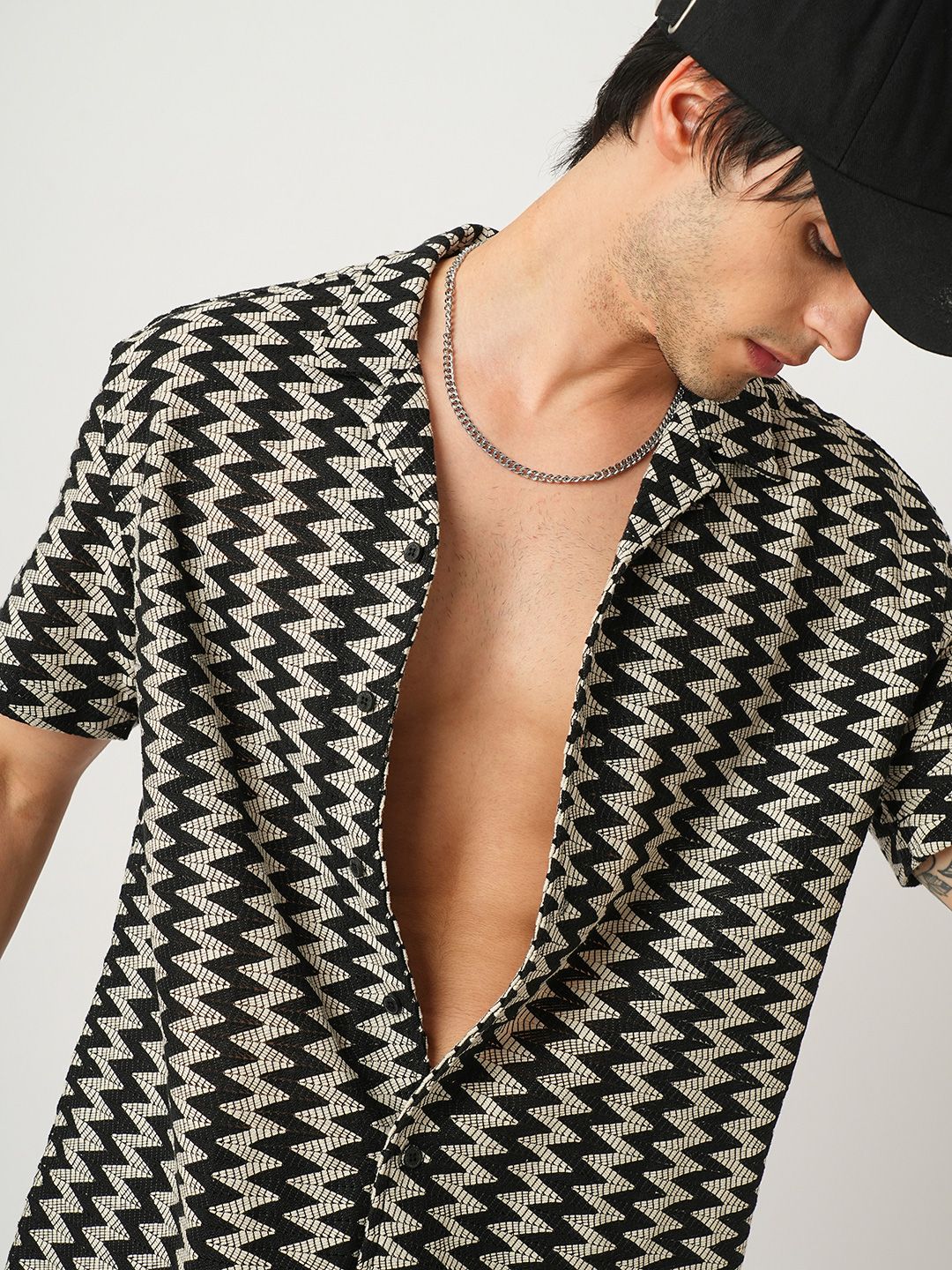 VASTRADO Men Classic Cuban Collar Chevron Printed Cotton Oversized Casual Shirt